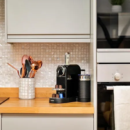 Finest Retreats - The Regency *