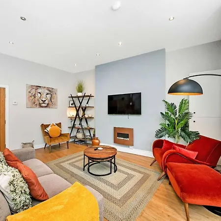 Finest Retreats - The Regency Apartment Harrogate