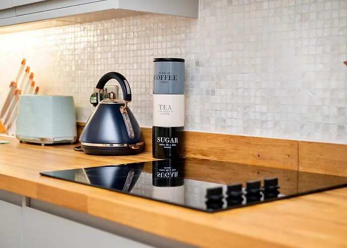 Finest Retreats - The Regency Apartman